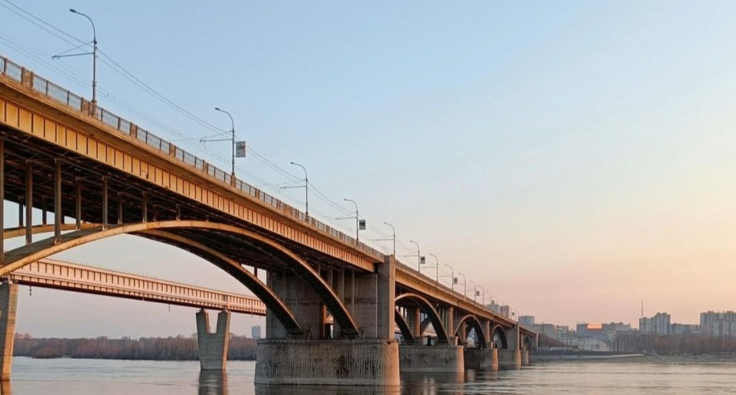 Уровень воды Оби в Новосибирске приблизился к критическим отметкам