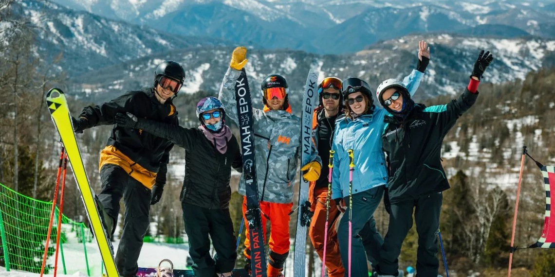 Более 210 тысяч туристов посетили Манжерок этой зимой