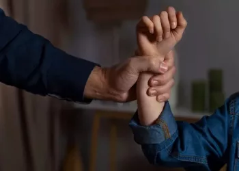 В сексуальном насилии обвинили директора санатория в Томской области