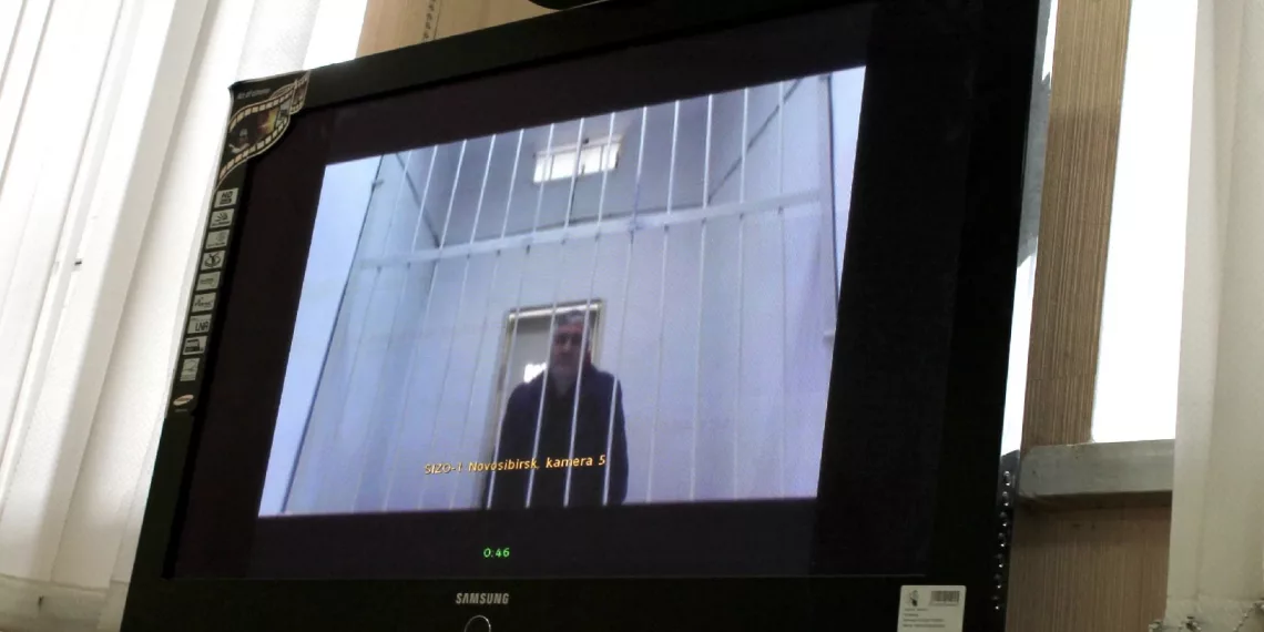 Суд оставил без изменения меру пресечения экс-начальника дептранса Новосибирска