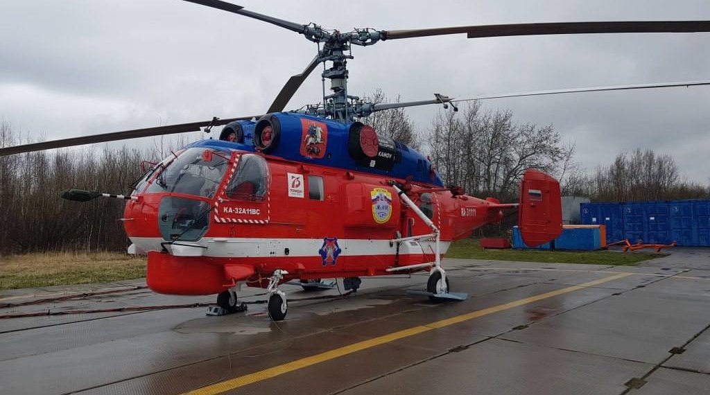 Двух новосибирцев задержали за поджог вертолета на аэродроме в Москве