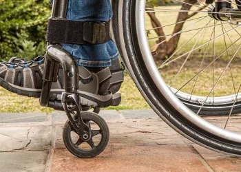 В Тогучине инвалид длительное время боролся с различными инстанциями, чтобы улучшить свое жилье