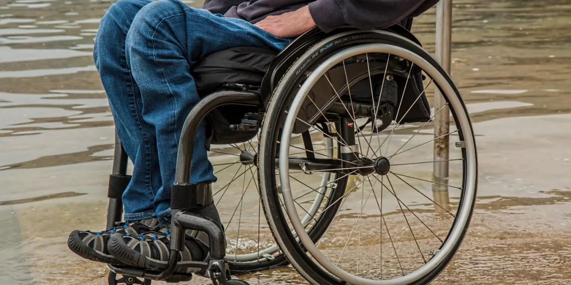 В Карасукском районе в судебном порядке добились от местной администрации жилье для инвалидов