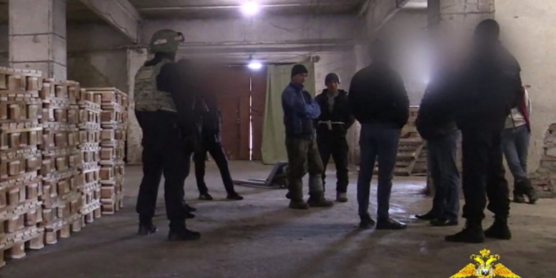 В Новосибирске транспортники выявили мигрантов с нарушениями нахождения в РФ