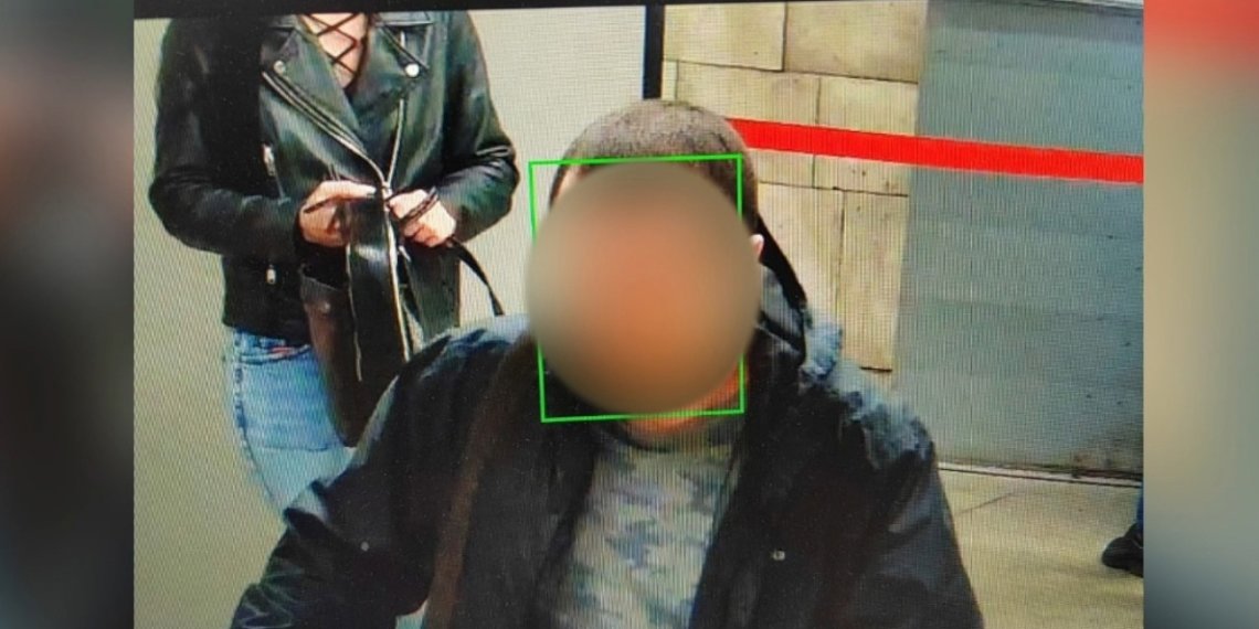 «Проследил и ударил со спины»: в Новосибирске выследили преступника, который ударил ножом незнакомца