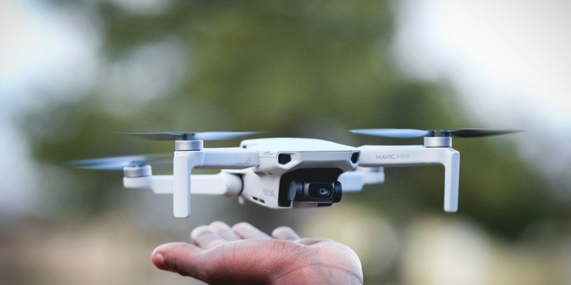 Новосибирец запустил дрон в городе и нарвался на штрафы