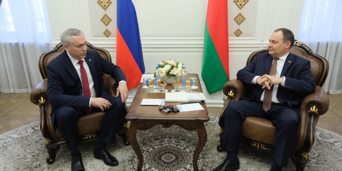 Премьер-министр Республики Беларусь Роман Головченко и Губернатор Андрей Травников провели в Минске рабочую встречу