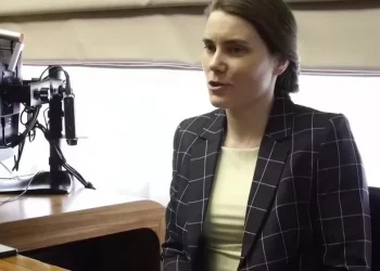 Новосибирской космонавтке Анне Кикиной вручили «Золотую Звезду» Героя России