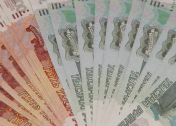 Чиновницу мэрии задержали за взятку — по ее вине «уплыли» 50 млн из бюджета Новосибирска