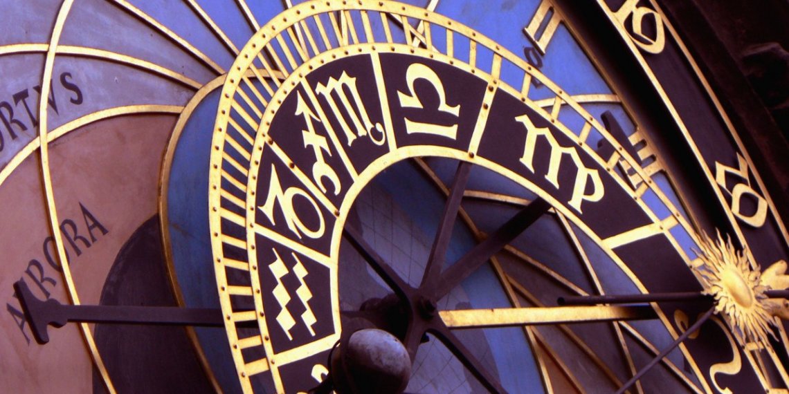 Водолеям – ограничить общение с коллегами, тельцам – не терять связь с реальностью: гороскоп для всех знаков зодиака