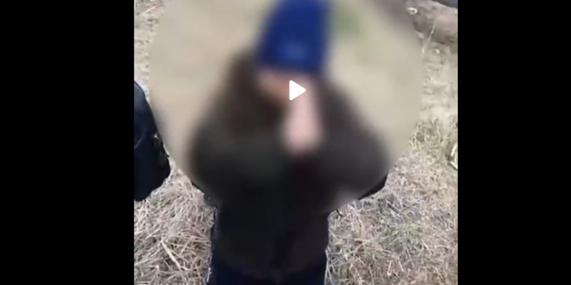 Инцидент с мальчиком, которого поставили на колени подростки, проверяет МВД под Новосибирском