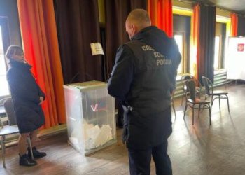 Сибирячка получила год условно за попытку испортить бюллетени на выборах президента