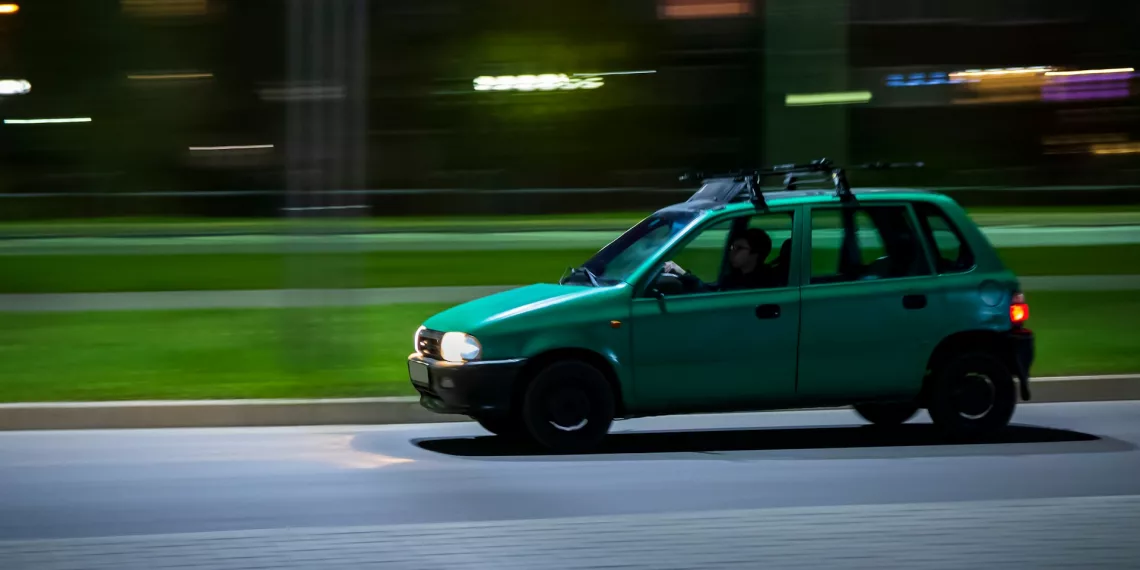 Новосибирца осудили за перевозку пассажиров вне кабины авто