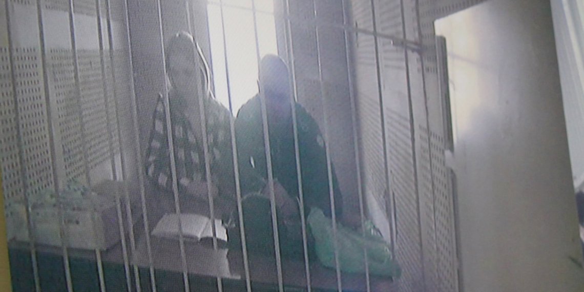 Супруги-наркодилеры пытались продать наркотики в Новосибирске и попались — что решил суд