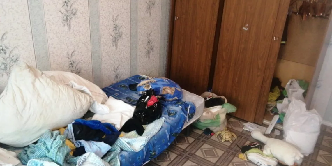 Избивала и запирала одного в квартире: в Новосибирске будут судить мать за жестокое обращение с сыном