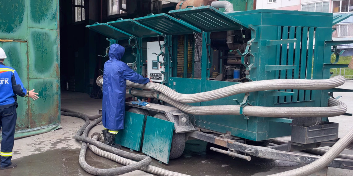 Энергетики проверили около половины теплосетей с начала гидравлических испытаний в Новосибирске