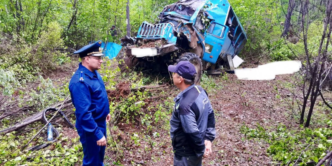 Три вахтовика погибли в ДТП в Забайкалье, еще 25 получили травмы