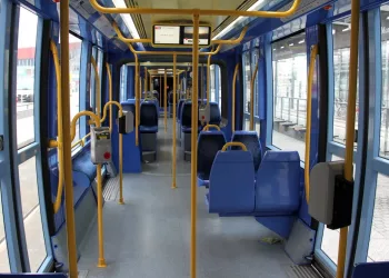 В Новосибирске планируют выпустить на линию 20 трамваев новой серии