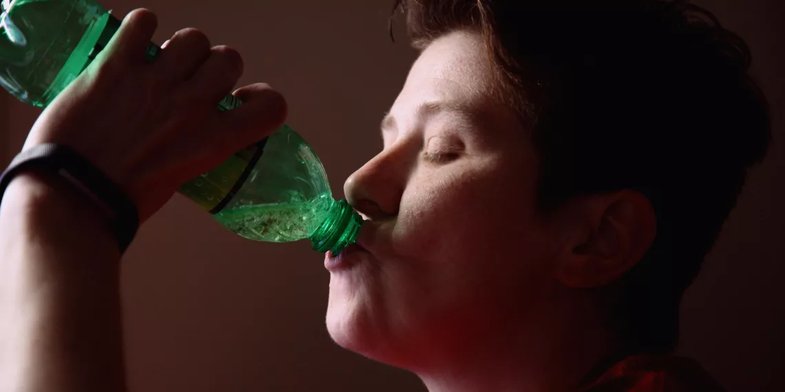 Госдума одобрила запрет продажи энергетиков детям