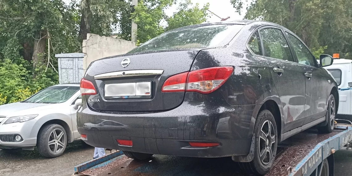 В Новосибирске приставы притворились покупателями, чтобы изъять машину банкрота