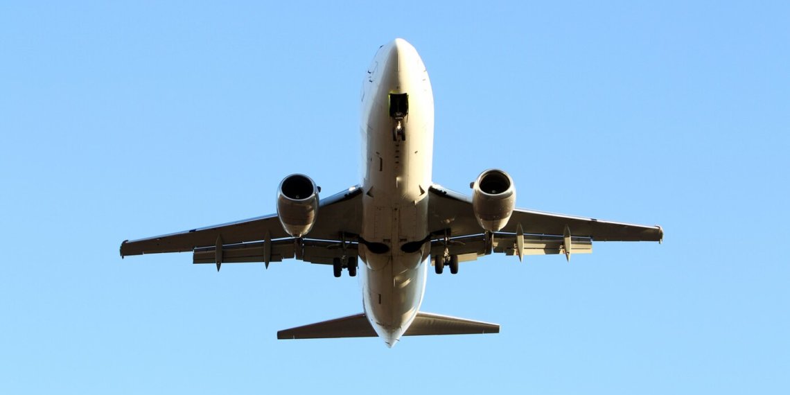 В Госдуме хотят установить верхний предел цен на авиабилеты