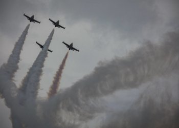 Авиафестиваль прошел на аэродроме Мочище