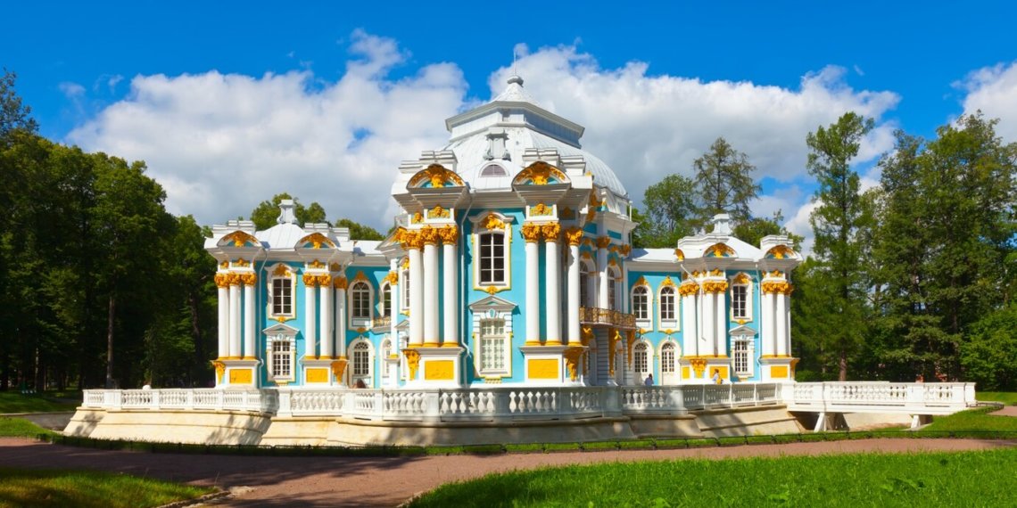 Сибиряки стали активнее посещать города Золотого кольца и Серебряного ожерелья