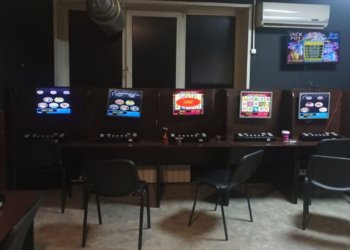 Силовики накрыли подпольное казино в центре Новосибирска