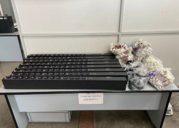 У иностранца в Сибири изъяли 70 кг оборудования для майнинга в аэропорту