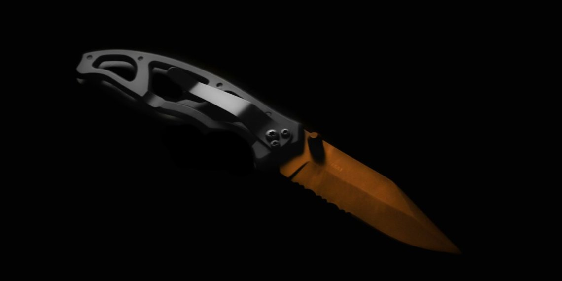 Глава СК поручил возбудить дело после поножовщины в новосибирской электричке