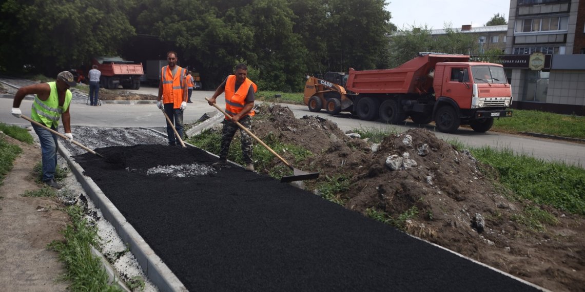 Масштабный ремонт тротуаров проведут в Ленинском районе Новосибирска — на это направлено почти 70 млн рублей
