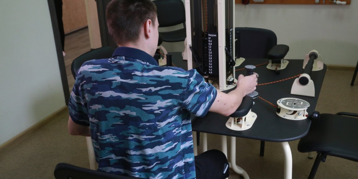 Помощь в восстановлении участникам СВО оказывается в новосибирском многопрофильном центре