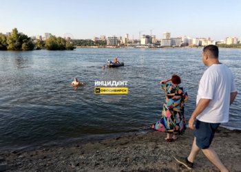 Пытался спасти детей, но сам утонул: в Новосибирске ищут тело мужчины