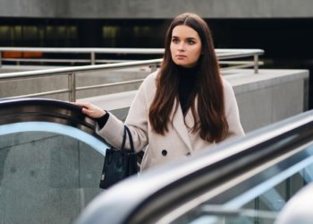 Судиться с авиакомпанией за неудачный шопинг собралась жительница Новосибирска