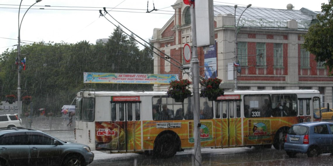 Из-за непогоды 9 отключений электроэнергии произошло в Новосибирске