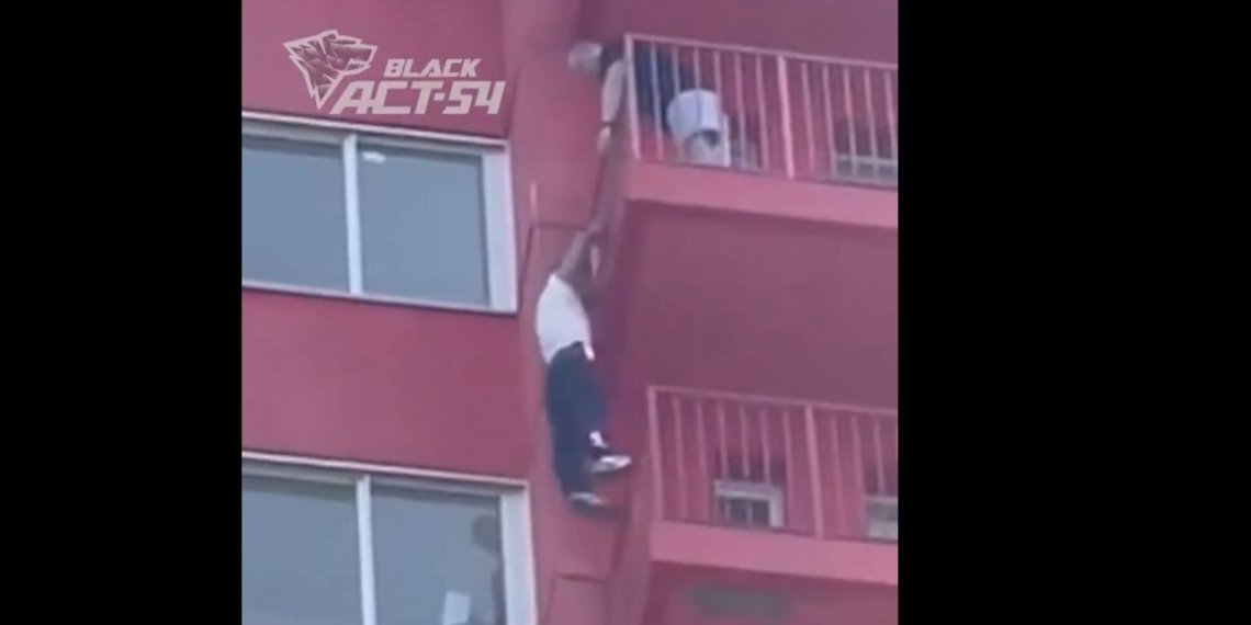 Местного «человека-паука» заметили жители Новосибирска