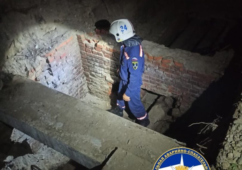 Пьяный велосипедист упал в котлован ночью в Новосибирске