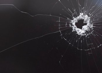 Потасовка с перестрелкой произошла в новосибирской маршрутке