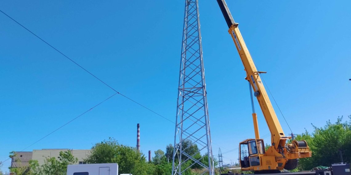 «Россети Новосибирск» заменили уничтоженную погрузчиком опору ЛЭП и восстановили электроснабжение по нормальной схеме