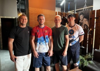 Что такое боксёрское IQ, зачем женщины надевают перчатки и как стать мастером спорта — рассказали новосибирские боксёры