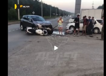 Сибирячка на Nissan сбила 21-летнего мотоциклиста под Новосибирском