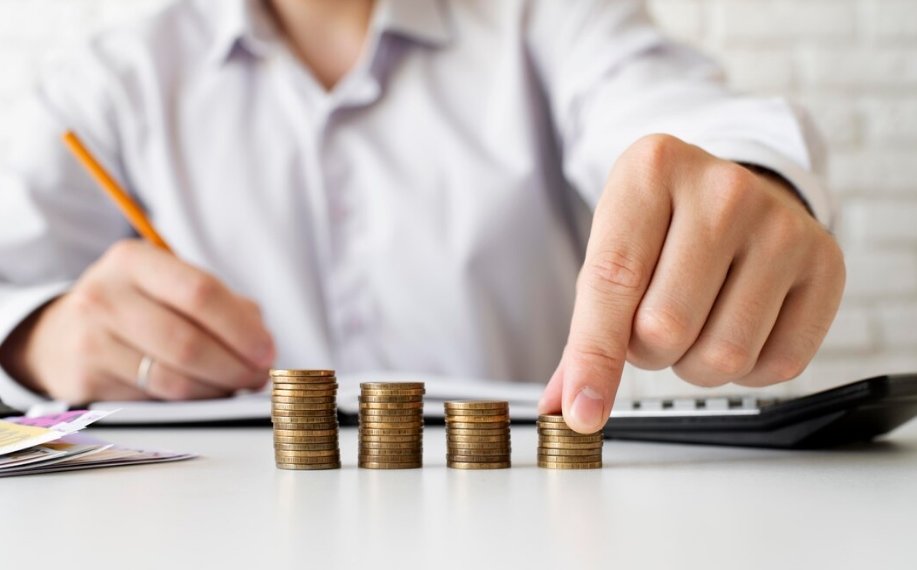 Новосибирцы стали больше зарабатывать и расти по карьерной лестнице