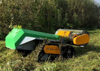 Уборочную «Саранчу» выпустили на улицы Кировского района