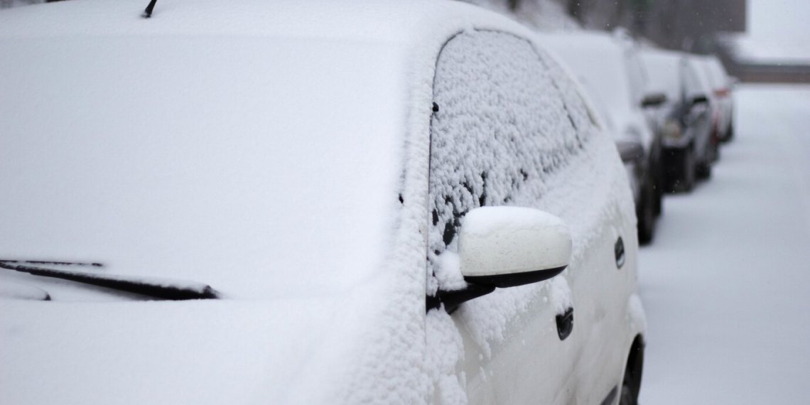 До наступления холодов улицы Новосибирска освободят от брошенных машин