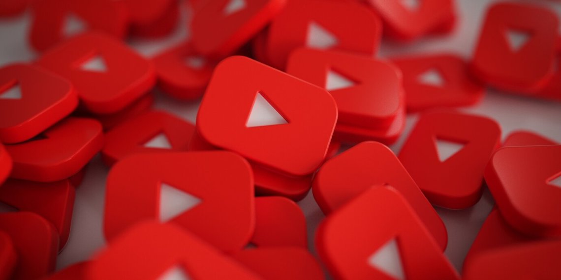 Жители Новосибирска планируют митинговать против блокировки Youtube