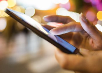 Российский оператор Tele2 сменит название на T2