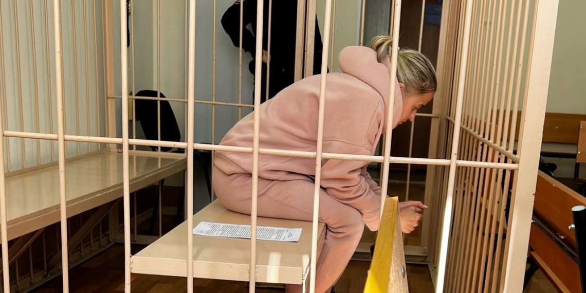 Чиновницу Минстроя Новосибирской области заключили под домашний арест