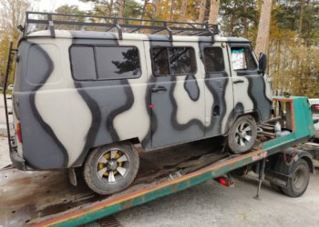 В Новосибирске должник прятал свою машину на территории горбольницы