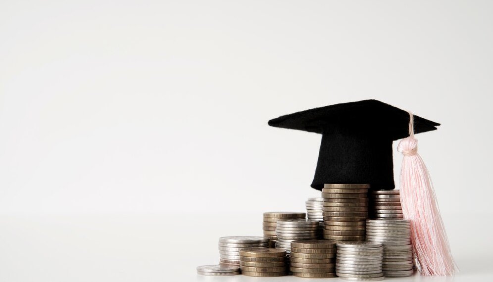 Проиндексировать на 4,5% стипендии студентов планируют в России