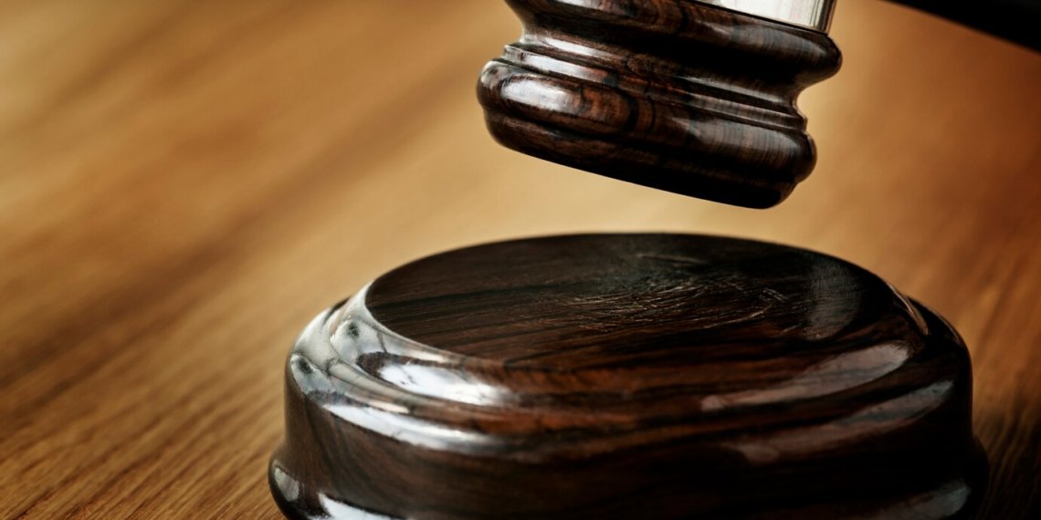 Сотрудников ДПС и дружинника отправят в колонию за нападение на жителя Новосибирска